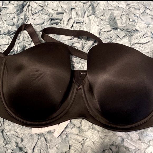 Savage X Fenty Other - NWT SAVAGE X FENTY BY RIHANNA 2 Ways 2 Wear Microfiber Underwire Padded Bra 44DD